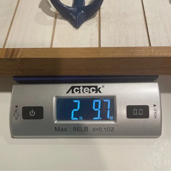 Nautical Themed Anchor Hook Wall Decor Blue Metal Anchors Wood Frame - Picture 2 of 8